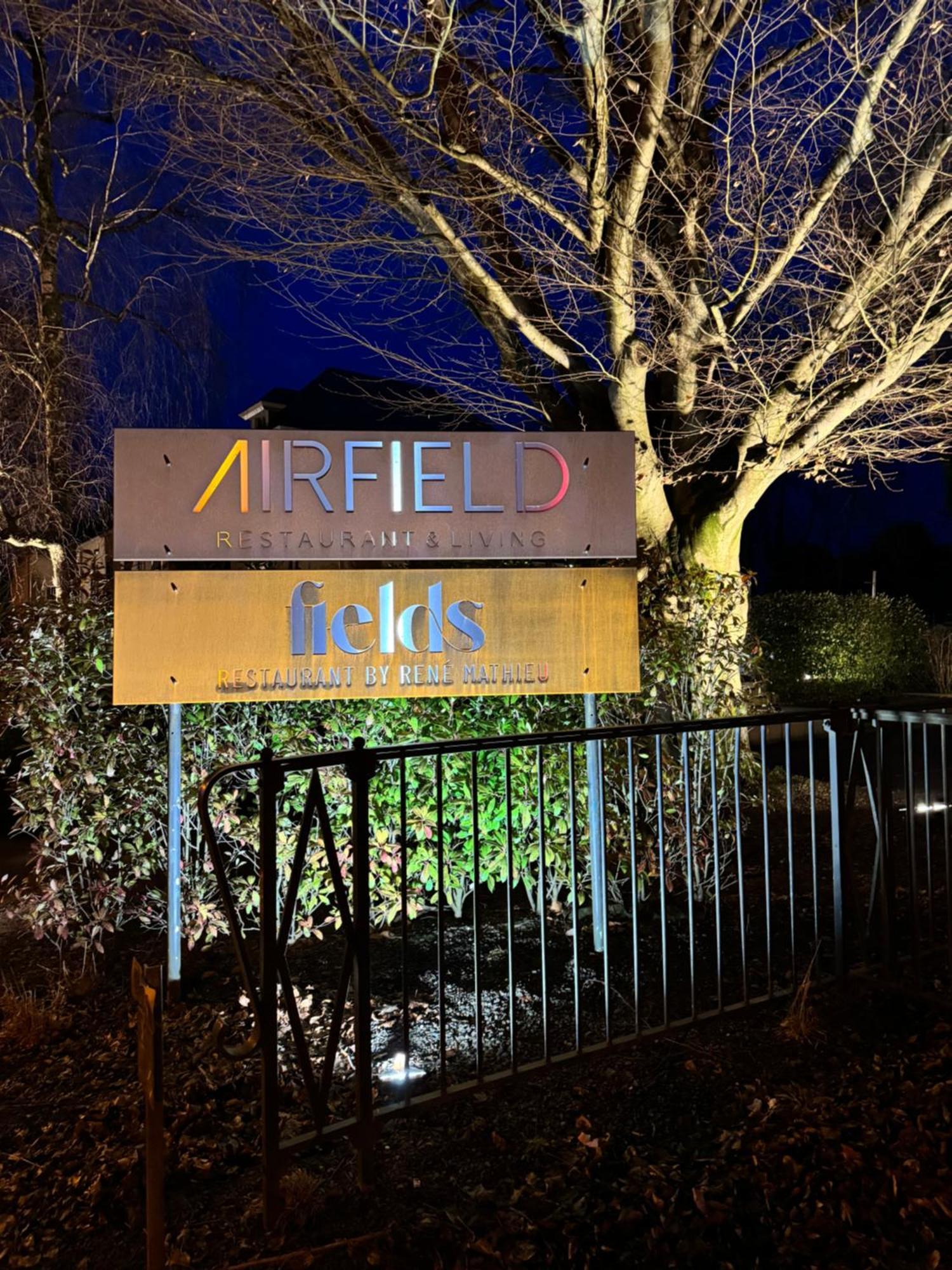 Airfield - Airport Hotel Sandweiler Kültér fotó